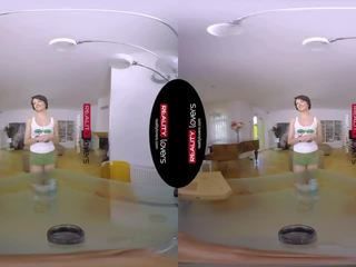 RealityLovers- Pizza seductress Monika VR sex clip vids