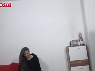 Letsdoeit - libidinous allemand ado piégé en sexe vidéo par son voisin