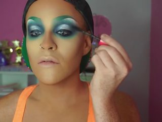 Đô thị mermaid drag chuyển đổi