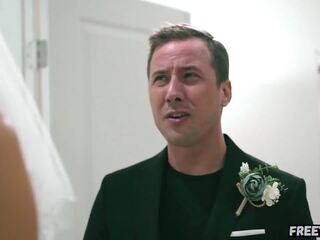 Līgava izpaužas pakaļa fucked līdz brālis no the groom pirms kāzas