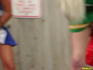 Gratis cheerleader hardcore mov