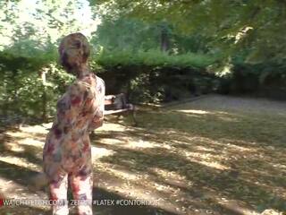 Samira in Zentai Masturbating in the Park: Free HD adult video 41